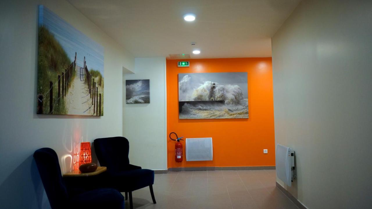 Hotel Vauban リヴリー・ガルガン エクステリア 写真